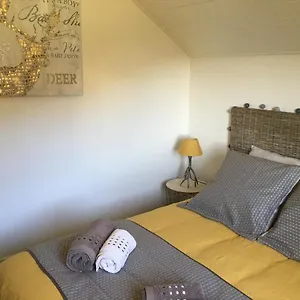 les-gites-du-lachat.hotels-rhonealpes.com/