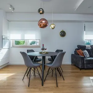 apartman-anamarino.hotelinzadar.com/